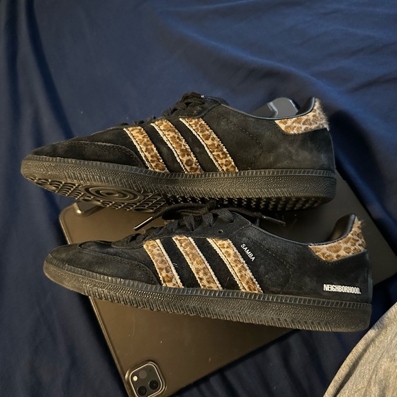 Adidas x END. Samba Black Leopard - Picture 2 of 3